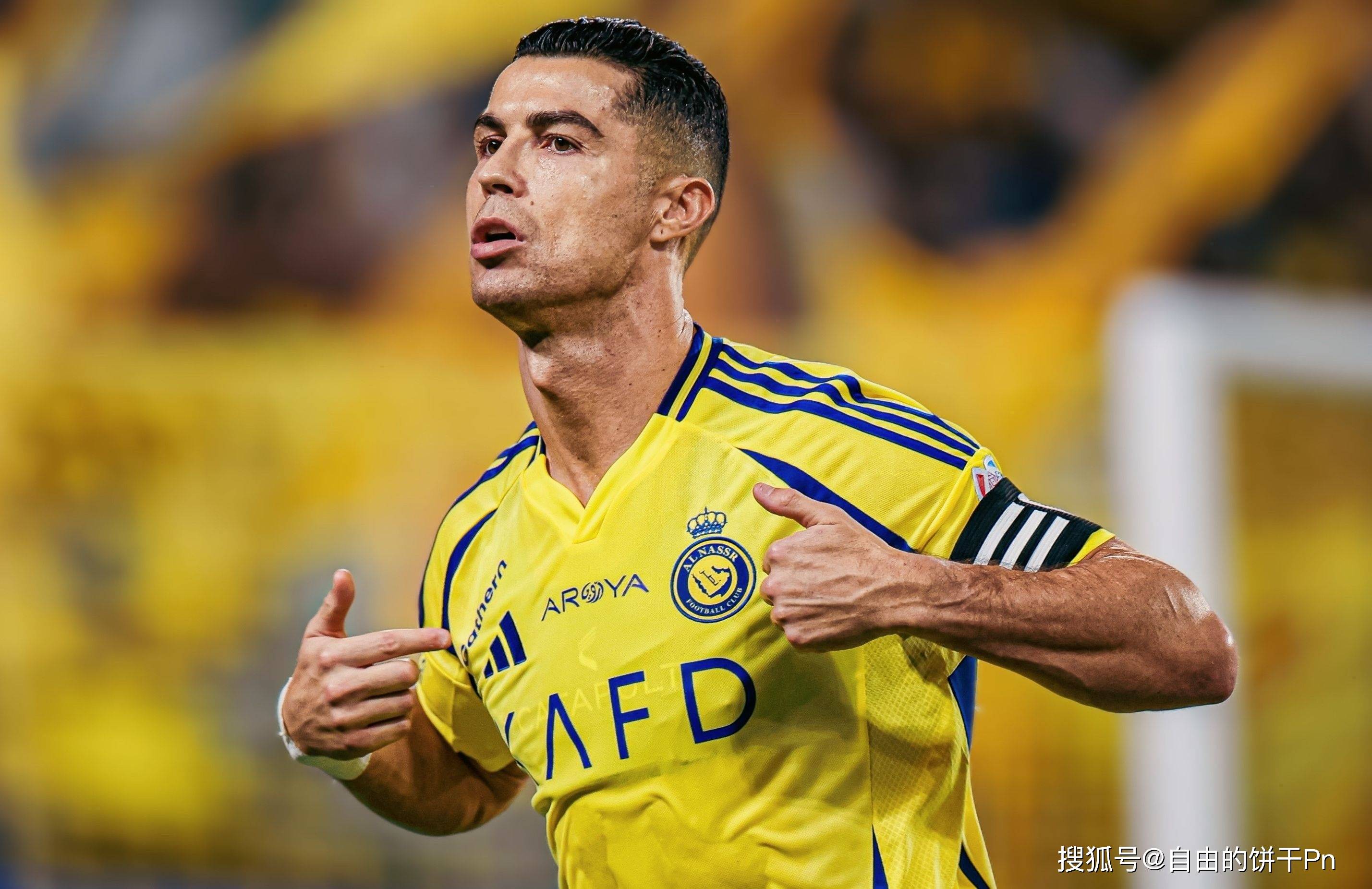 开云中国-穆古鲁扎与30激战切尔西分钟，表现优异胜负难料！，C罗焦点对战再创辉煌时刻的简单介绍-开云中国